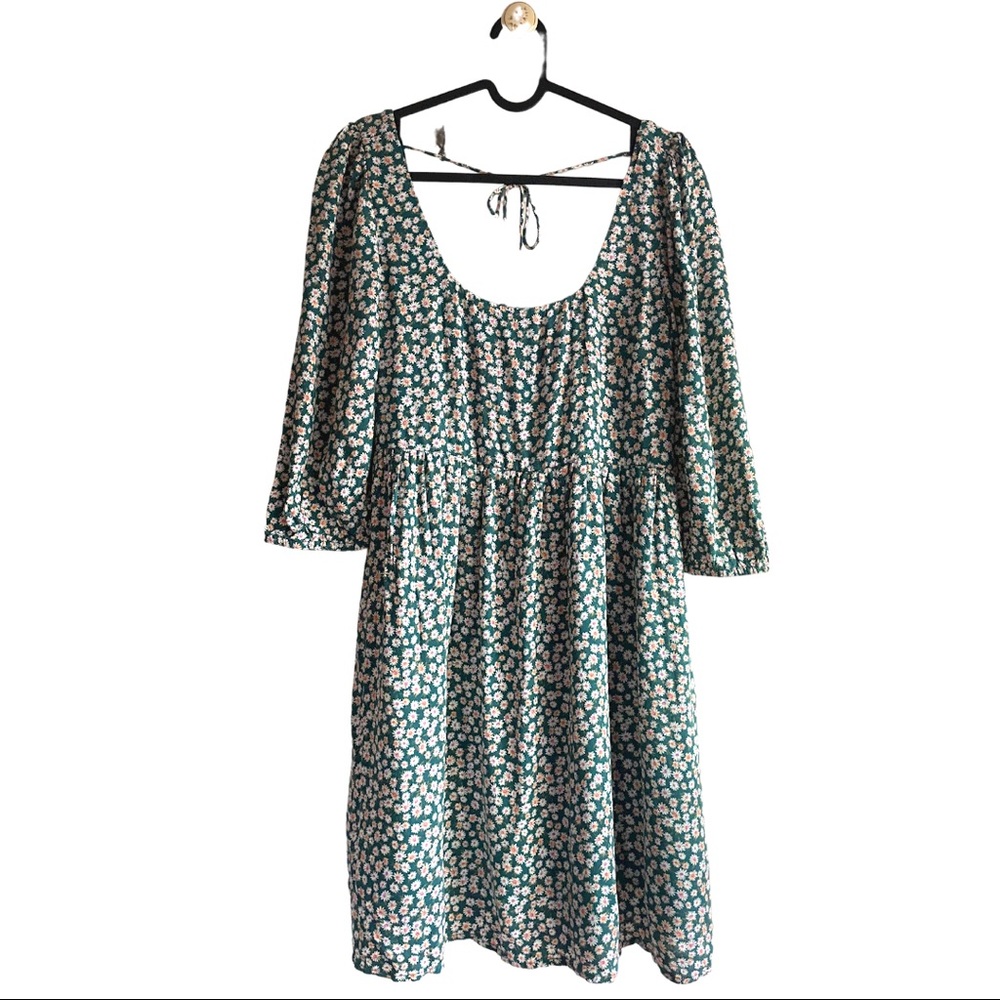 American Eagle floral puff sleeve dress